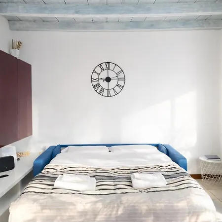 Appartement Astra-timeless Elegance In Center
